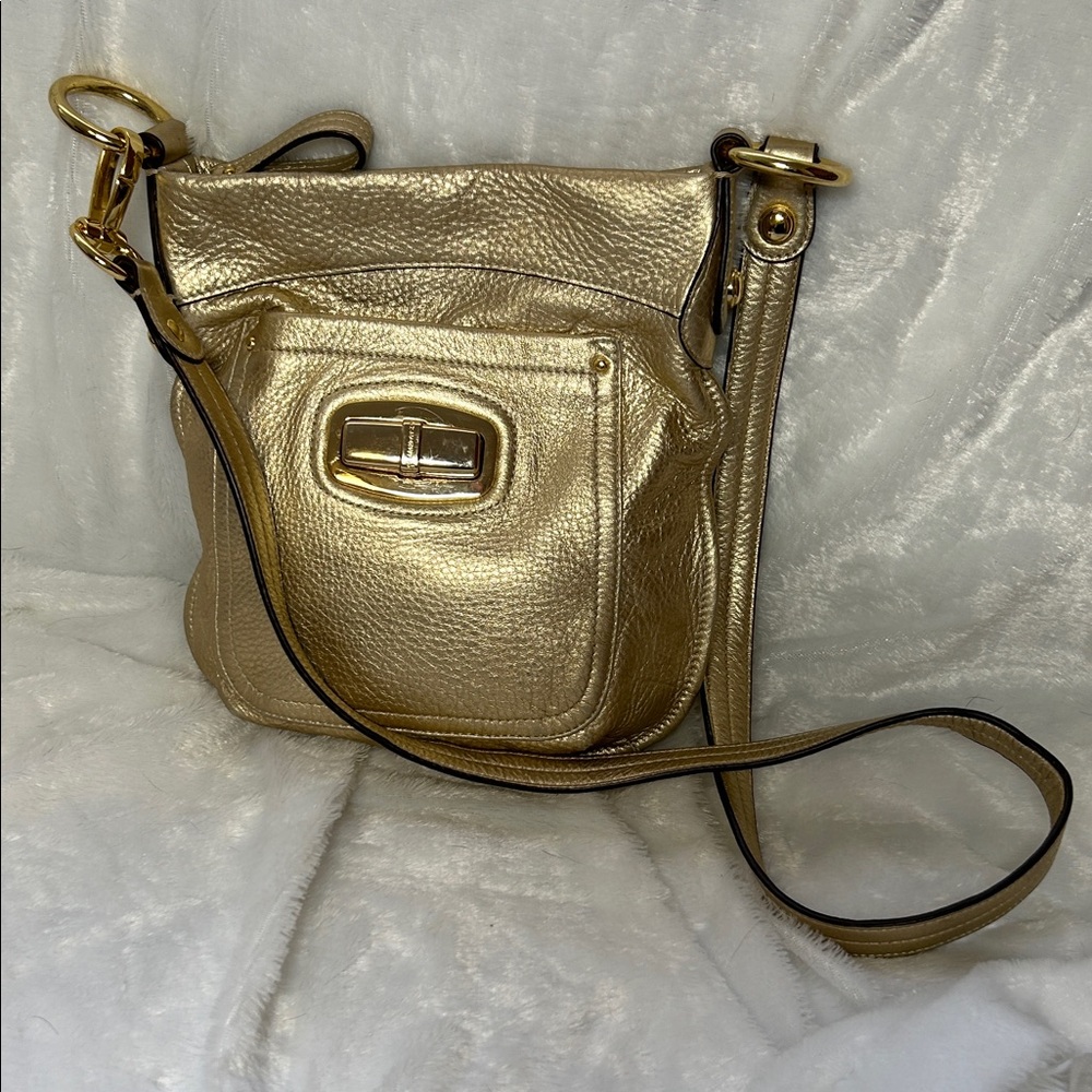 B. Makowsky Metallic Gold Crossbody Bag